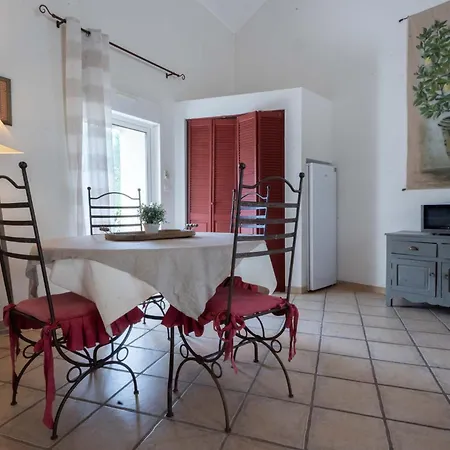 Сasa de vacaciones 34math Le Loft Saint-Mathieu-de-Tréviers